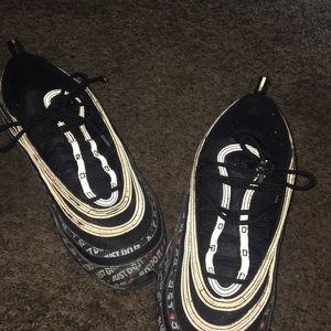 Size 10 Nike air max 97